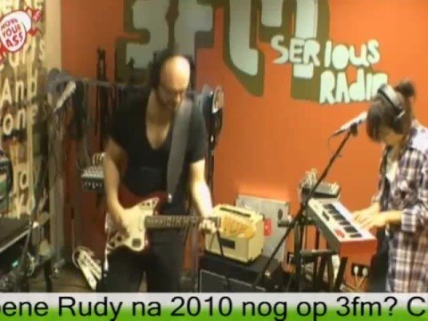 Cover Judul Musik Tidak Ditemukan