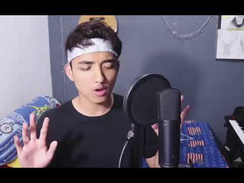 Lirik musik mi gente versi inggris