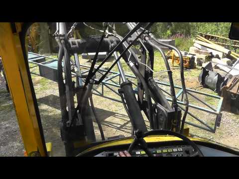 Lyfter till backa boxarna till smörjbryggan 2/2