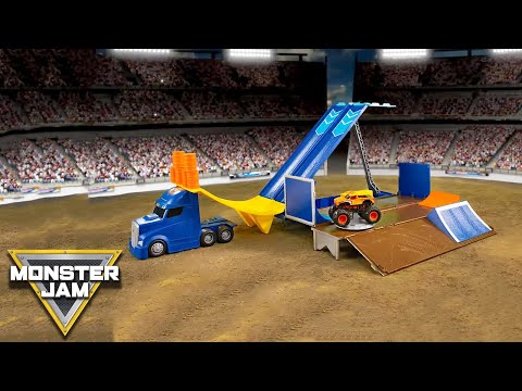 Transforming Hauler Playset | Monster Jam