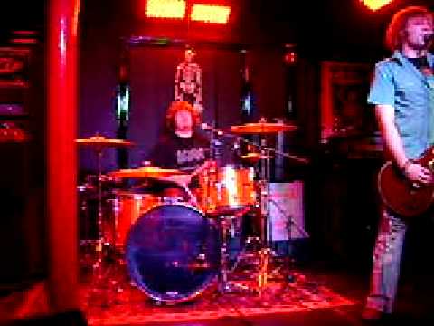 Motorcity Daredevils - Sledgehammer - Live At The Gaff (28.02.09)
