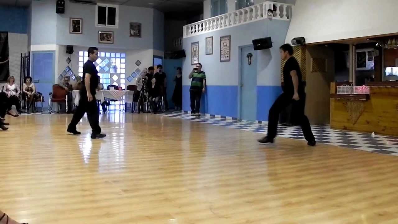 Edwin Cárdenas junto a Carlos Guevara y Debora Godoy - Trío de Tango