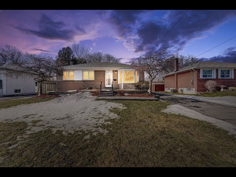 30 Linton Avenue, Ajax