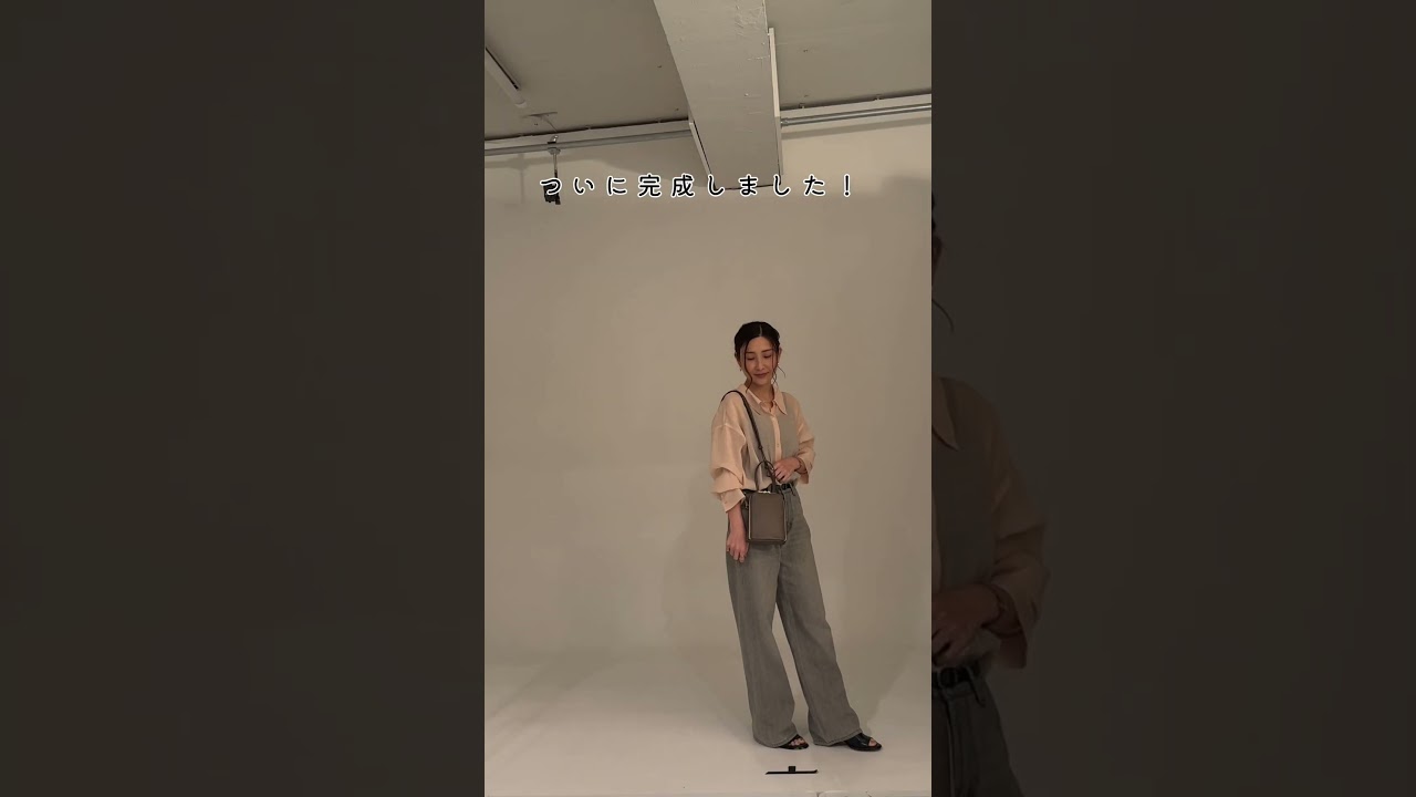 スマホショルダー発売予定です✨