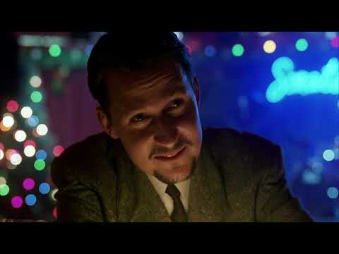 Stanley Kubrick mysterious cameo Eyes Wide Shut movie / film analysis Rob Ager / Collative Learning