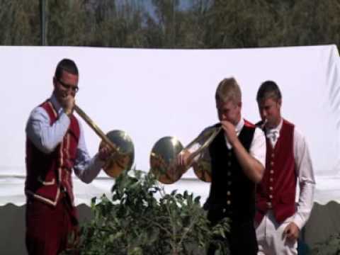 download lagu mp3 mp4 Rallye Saint Hubert, download lagu Rallye Saint Hubert gratis, unduh video klip Rallye Saint Hubert