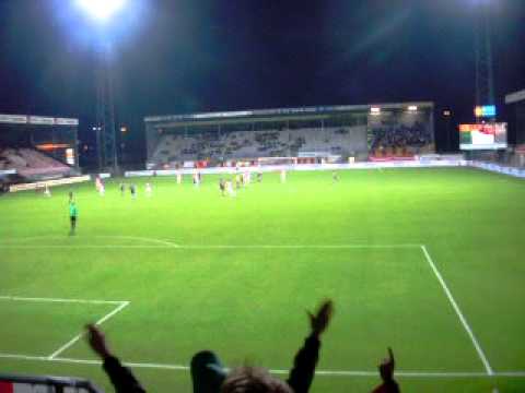 FC Emmen - Go Ahead Eagles 3-2 Sfeer + de 3 0 (4-11-2011)