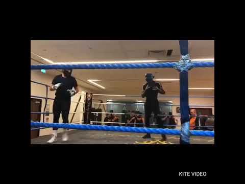 Rhys fosher vs Daniel Mendez       Sparring 🥊🥊🥊🥊