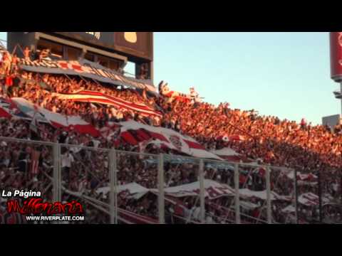 "River vos sos mi vida... + Van pasando lo años... - River vs Merlo" Barra: Los Borrachos del Tablón • Club: River Plate • País: Argentina