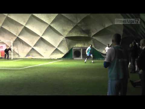 08.12.2014 YesSport I Liga A - DiscoverCracow - Kraków Airport Taxi