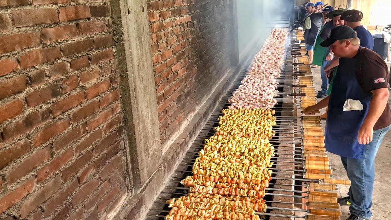 Brazilian Chicken Barbecue: 800 kg of Wings, Breast, Drumette, Thigh, Heart, Leg, Wingette and more