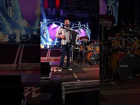 Saudade do Pica Pau (Pica Pau na madeira) Maida & Marcelo -; Show em Cachoeira de Goiás/GO 11/04/26