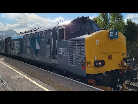 EPUK 37423 with 465918 & 466024 passing Peterborough. #train #railway #class37 