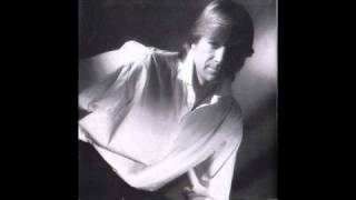 Justin Hayward (Moody Blues): The lights are low