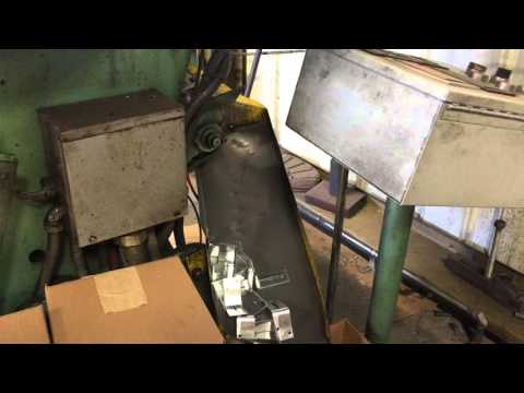 Diemaster 25TONOBI Clip Punch Press (81132)