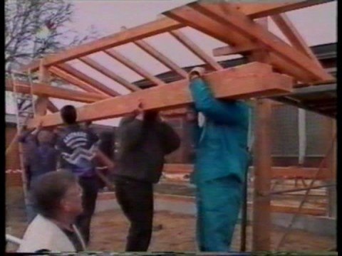 Bau einer Tribüne für den TSV Bassen (1997)