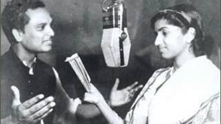 Badli teri nazar to nazare badal gaye Lata Mangeshkar Music