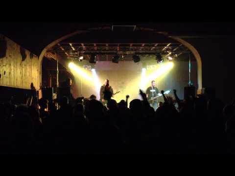 Wehrlos  An deiner Seite