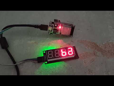 ESP32 TM1637