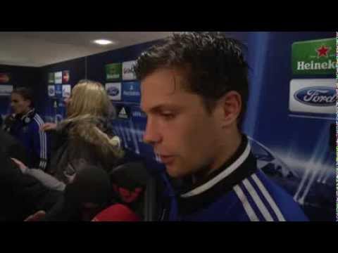 Unverständnis bei Valentin Stocker: "Ist einfach Offside" | FC Schalke 04 - FC Basel 2:0