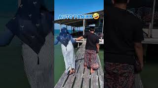 Download lagu Ustzh Mumpuni Pranks Her Husband 🤣, Makes It Funny #mumpuni #prank #shortvideo mp3 Download lagu Ustzh Mumpuni Pranks Her Husband 🤣, Makes It Funny #mumpuni #prank #shortvideo mp3