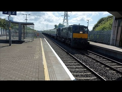 IE 071 Class loco 088 passing Park West & Cherry Orchard with the RPSI Cravens. 11/6/22