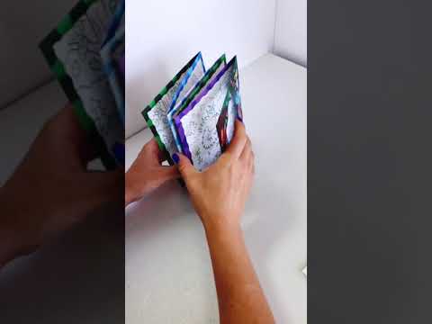 Миниатюра изображения товара Раскраска Malamalama Акварельное настроение. На лесной полянке с красками