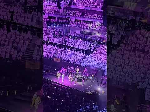 🦶🎶Footloose by Young Voices 2025 at O2 Arena | Young Voices Choir Concert 🎤✨ #yv2025
