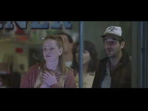 Spiders attack Diner (Scene) - Eight legged freaks