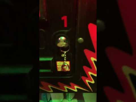 Pinbot Flipper Pinball Pin Bot