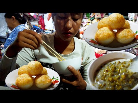 Cambodian Traditional Cake (Num Krouk) And Dessert - Breakfast Inside Boeung Tompon Market