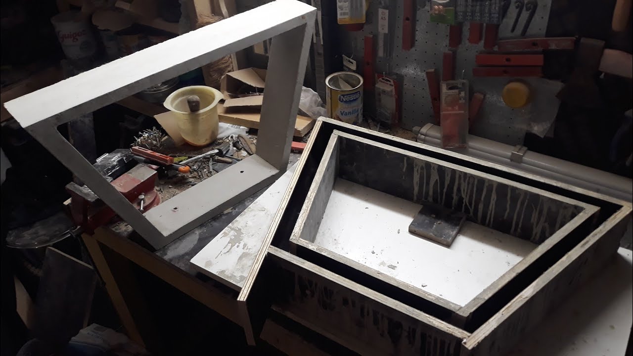 Coulage des pieds de table basse design
