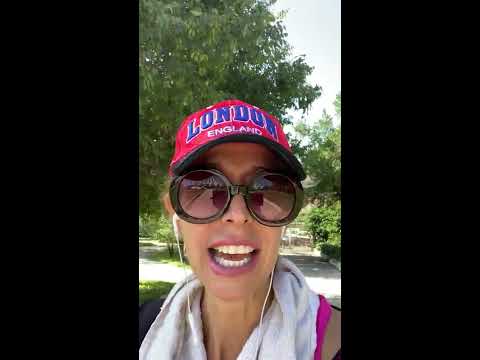 Why women love men who  smell good?