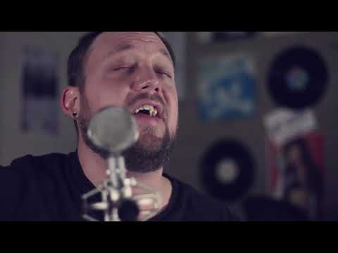 Prince Street Sessions: Clinton Scott - "This Heaviness"