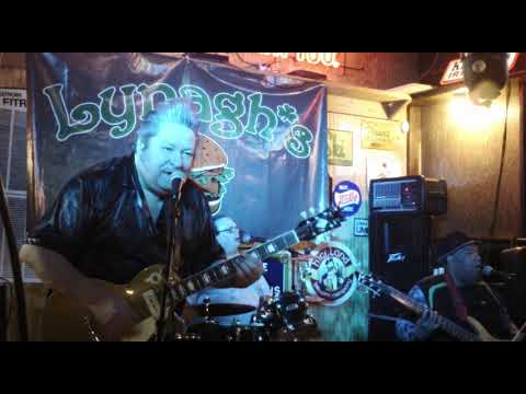 Call Johnny Roy !!  -  Johnny Roy & The RubTones - Live @ Lynagh's Irish Pub 03/11/2018
