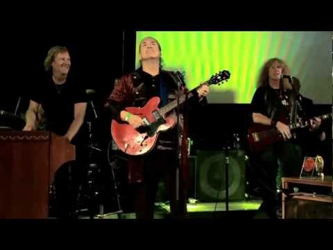 Mike Pinera & Real Rock Legends perform Ride Captain Ride at The 2011 Malibu Music Awards