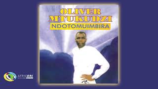 Download lagu Oliver 'Tuku' Mtukudzi - Rudo RwaJesu mp3 Download lagu Oliver 'Tuku' Mtukudzi - Rudo RwaJesu mp3