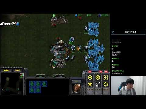 Flash casually handling 9 pool