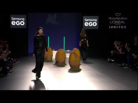 LEYRE VALIENTE en EGO MERCEDES-BENZ FASHION WEEK MADRID