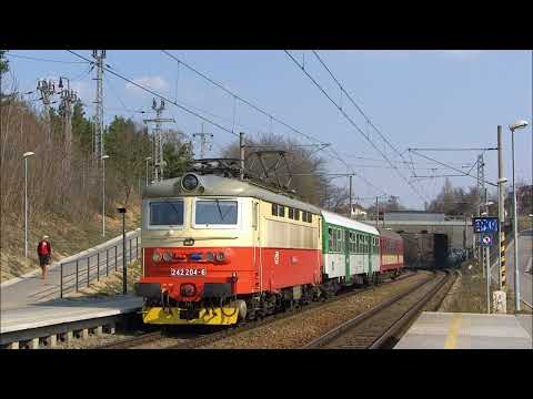 Řada 242 Plecháč (mluvený speciál)