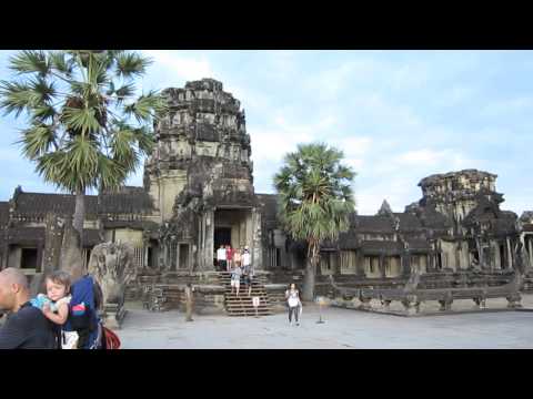 Dos colombianos en ... Cambodia