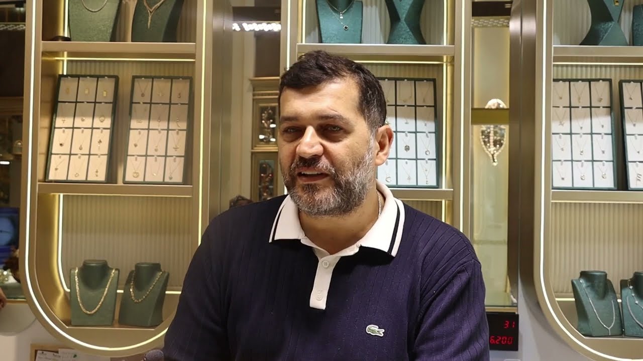 “Cumhuriyet Caddesi Araç Parkına Kapatılsın”