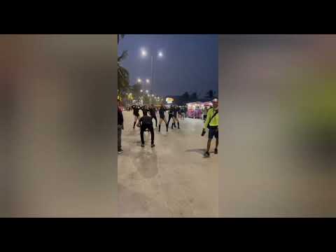 Nelson Kanzela ft Chico Che chico en grabaciones para el Baile del Conejito