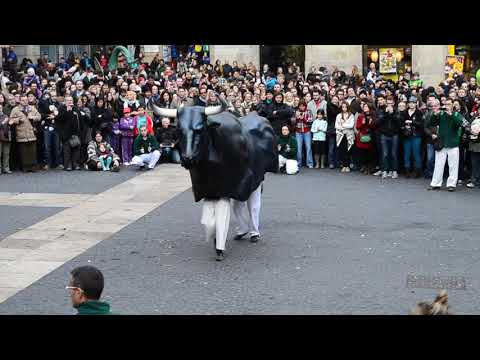 Bou de Reus - Lluïment del Seguici Festiu de Reus per Santa Eulàlia de Barcelona (17/2/2013)