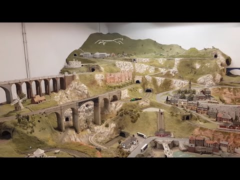 Miniworld Rotterdam Detailed Part 1: Great Britain and the Dutch countryside