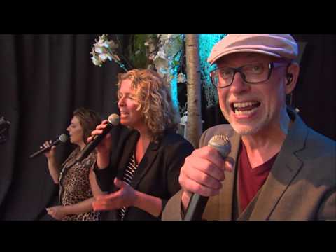 download lagu mp3 mp4 Night Of The Koemarkt, download lagu Night Of The Koemarkt gratis, unduh video klip Night Of The Koemarkt