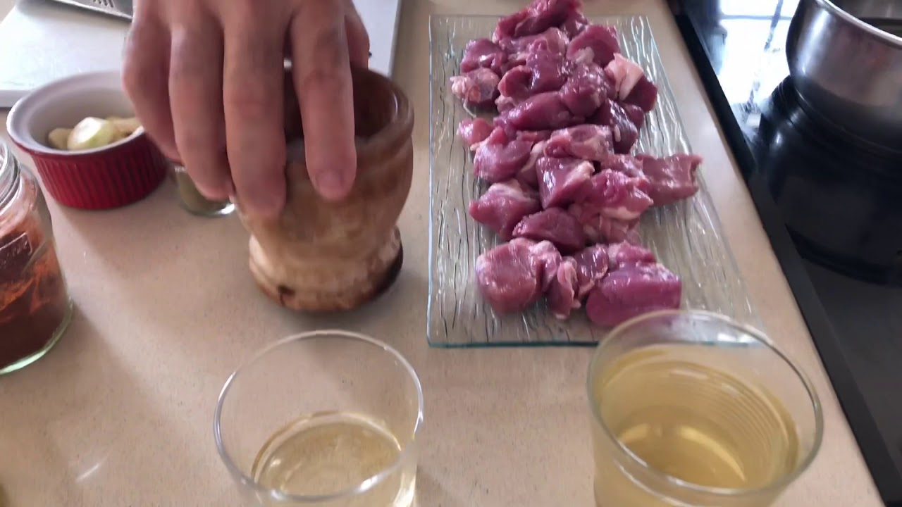 CARNE DE COCHINO EN ADOBO