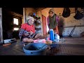 Enaknya Main Ke Kampung Walau Belum Kenal Tapi Sudah Di Suruh Makan Makan Bersama Warga Di Kampung