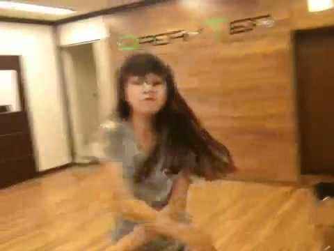 110208 Girl's Day - Minah Dance (Jihae's Twitvid)