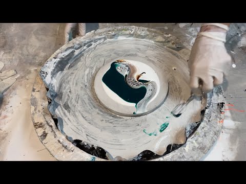 147. Sheleeart Australian Fluid Artist - Bloom Recipe used to create this turtle's shell pour